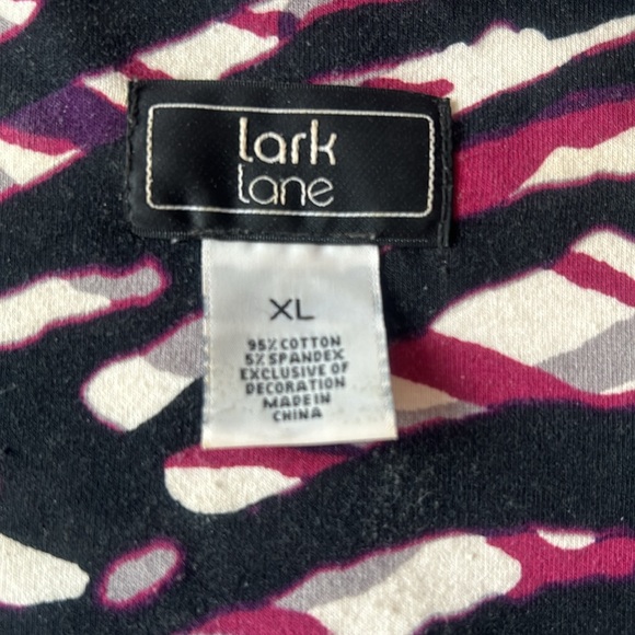 V-neck faux wrap t-shirt top - Picture 5 of 5